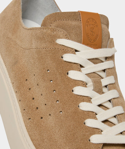 Todd Snyder Porto Suede Court Sneaker in Sand Sand