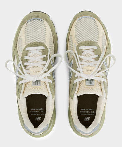 Todd Snyder New Balance Made in USA U9901 Sneaker in Sage Sage