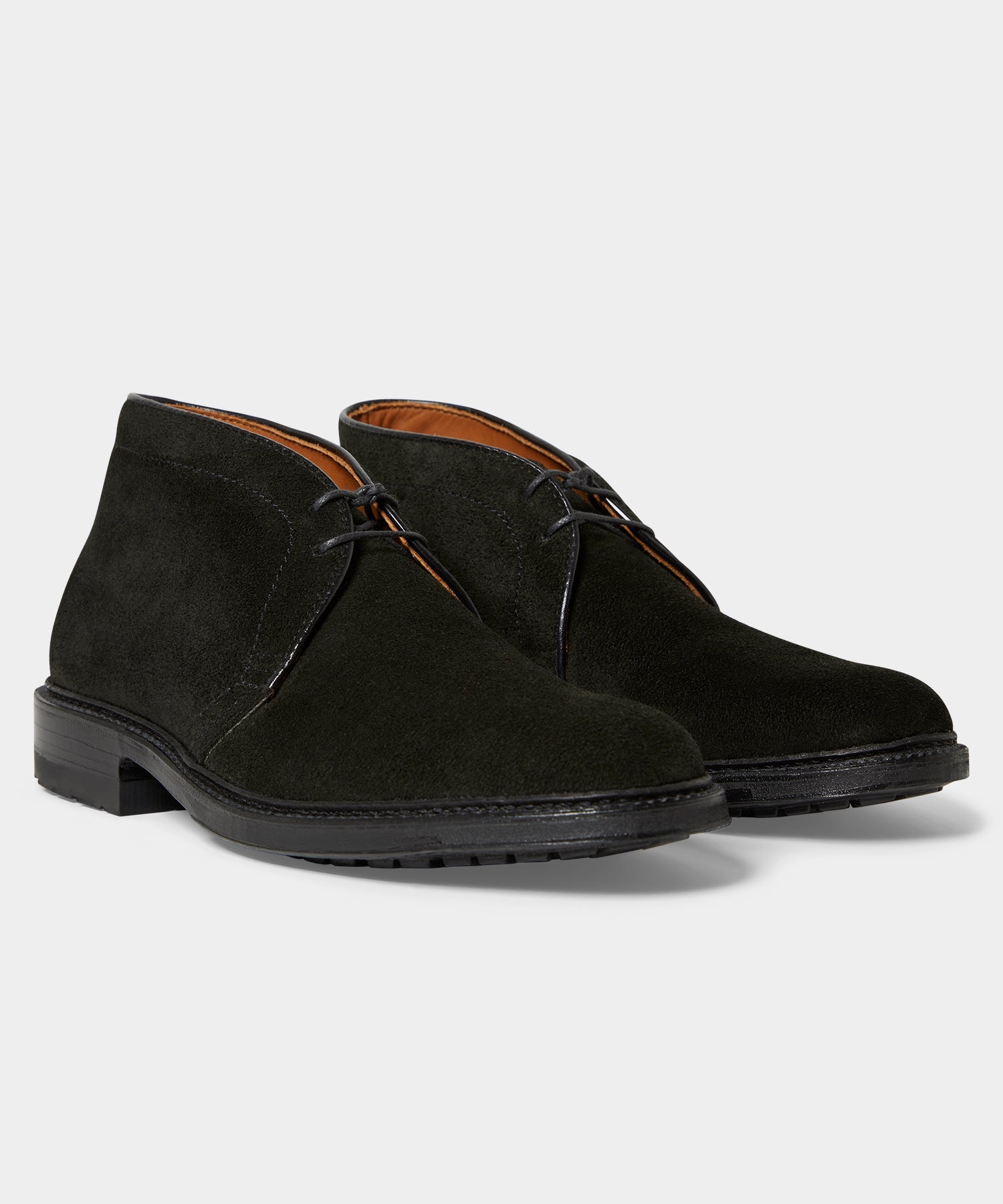 Todd Snyder Alden Chamois Chukka Boot in Black Black
