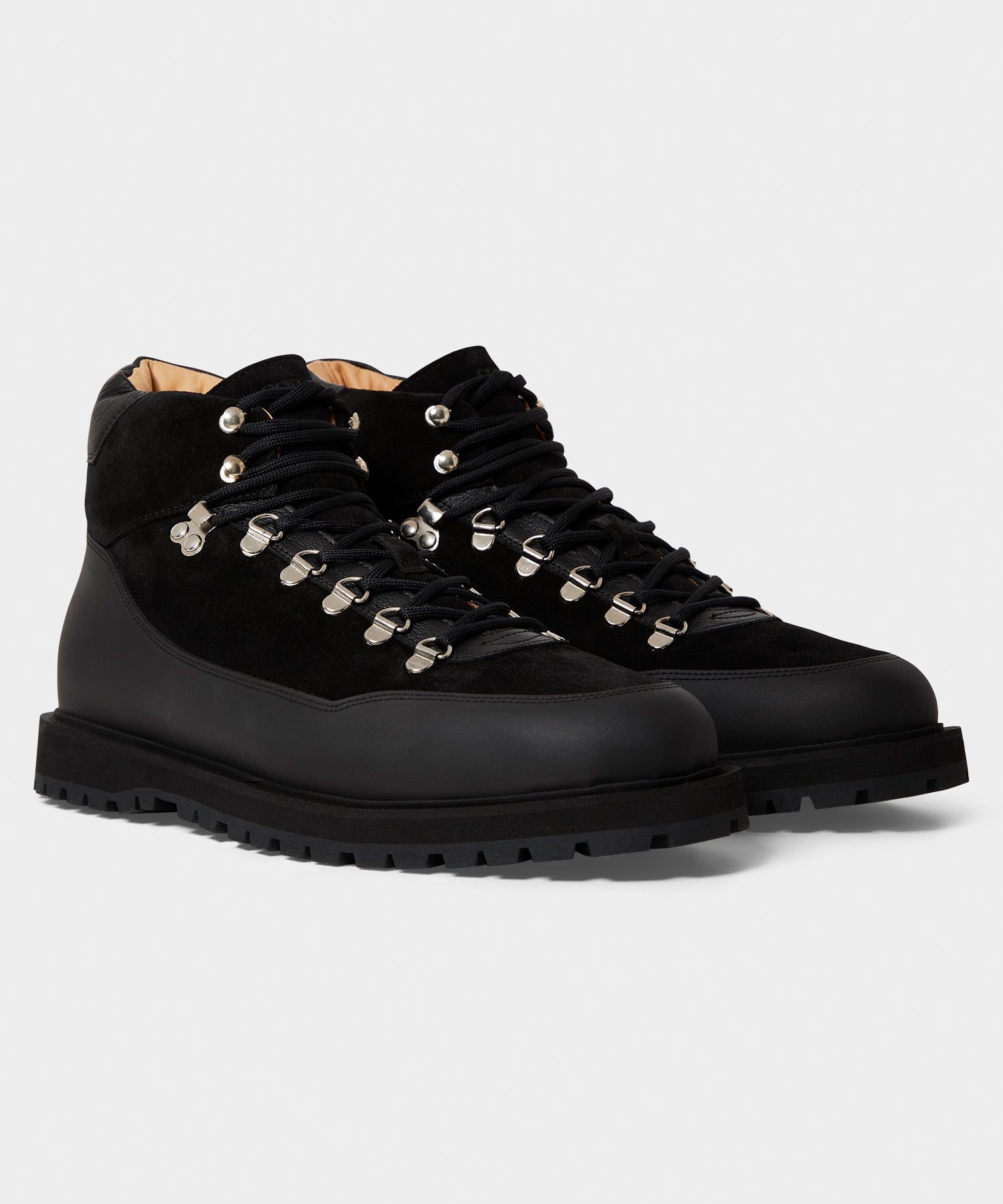 Todd Snyder CQP Saxum Boot in Black Black