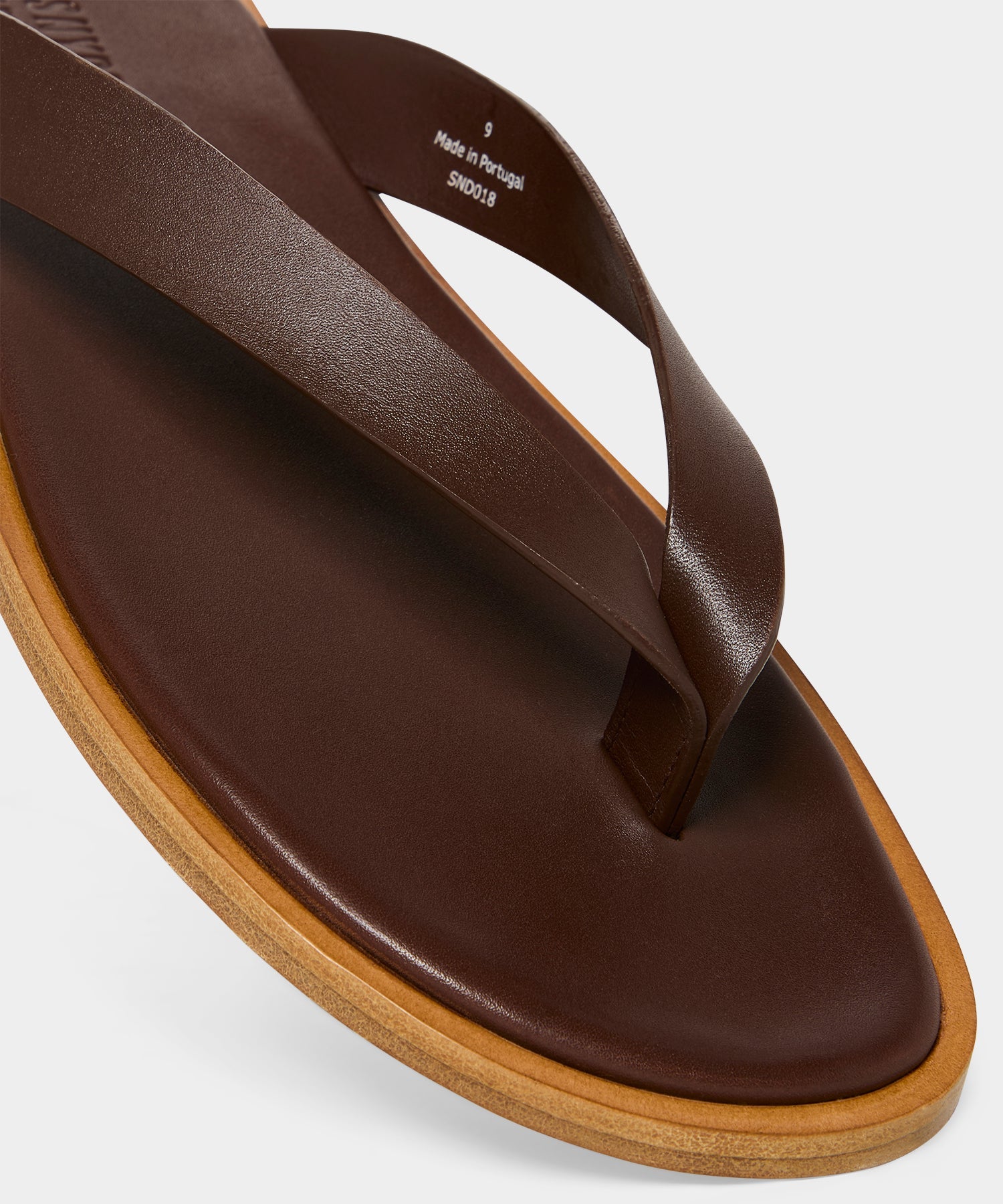 Todd Snyder Porto Leather Thong Sandal in Brown Brown
