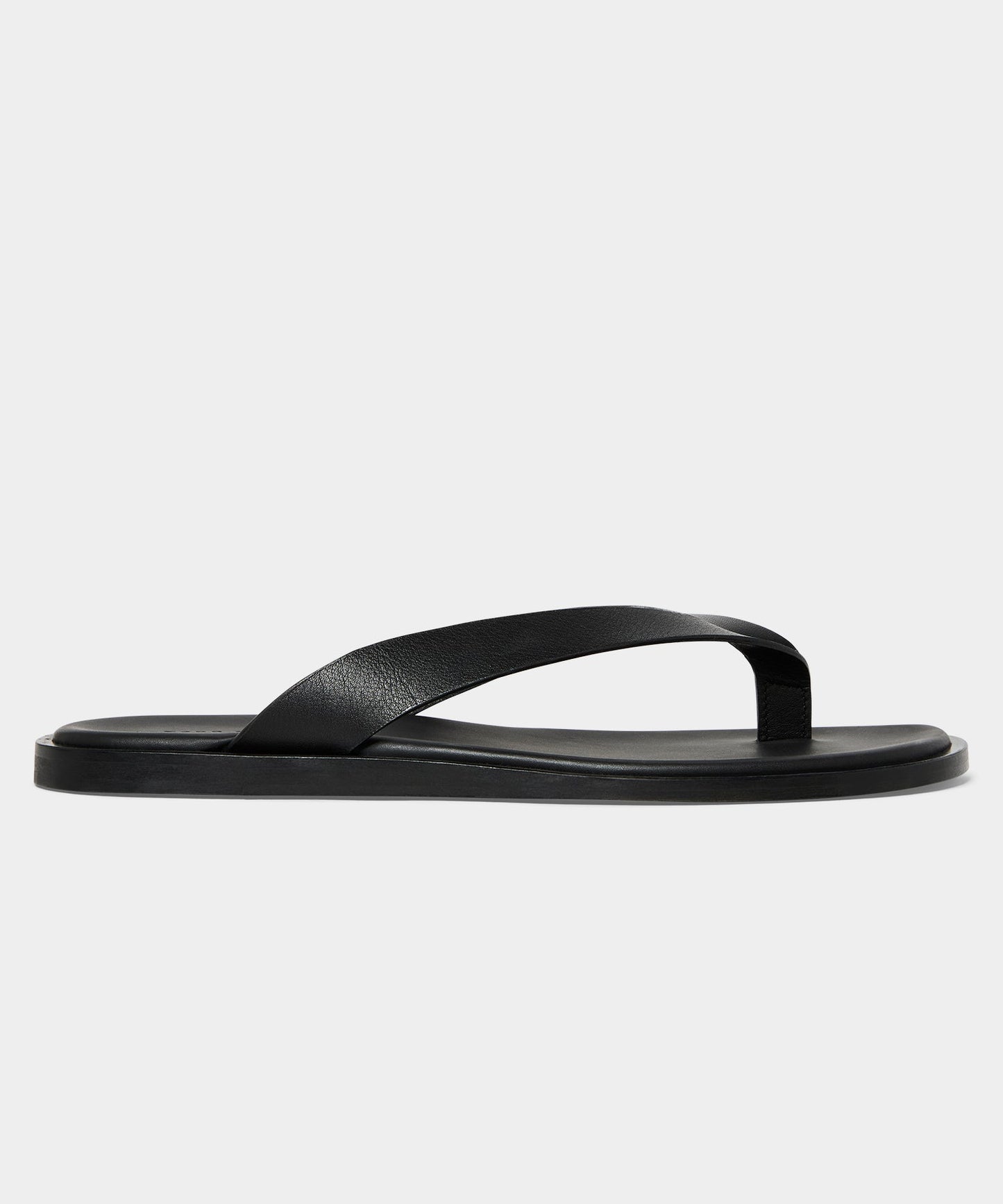 Todd Snyder Porto Leather Thong Sandal in Black Black