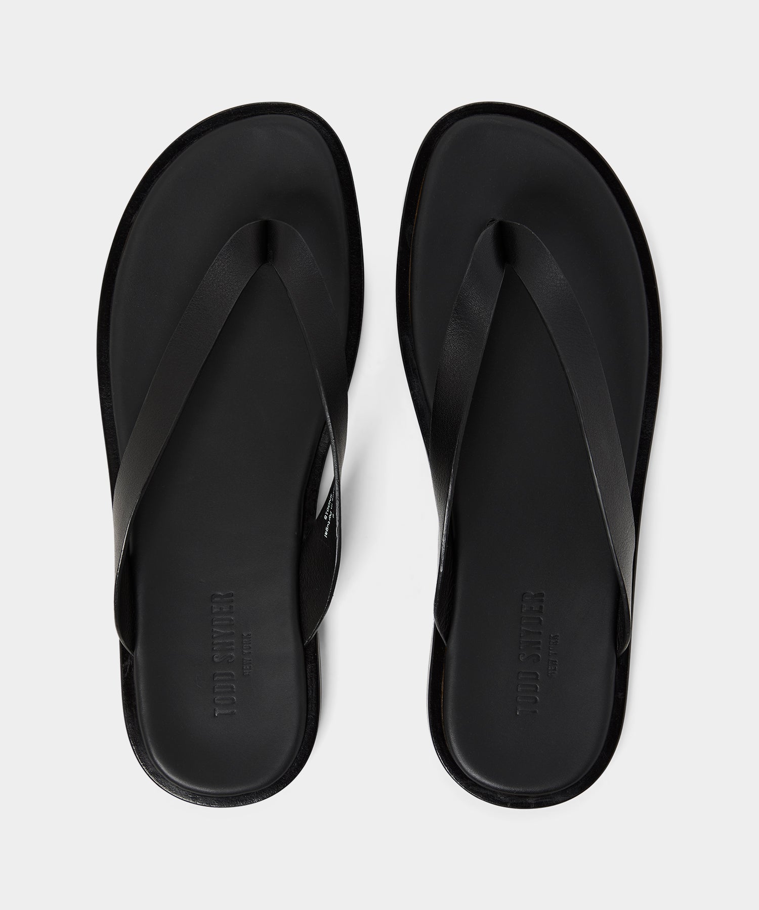 Todd Snyder Porto Leather Thong Sandal in Black Black