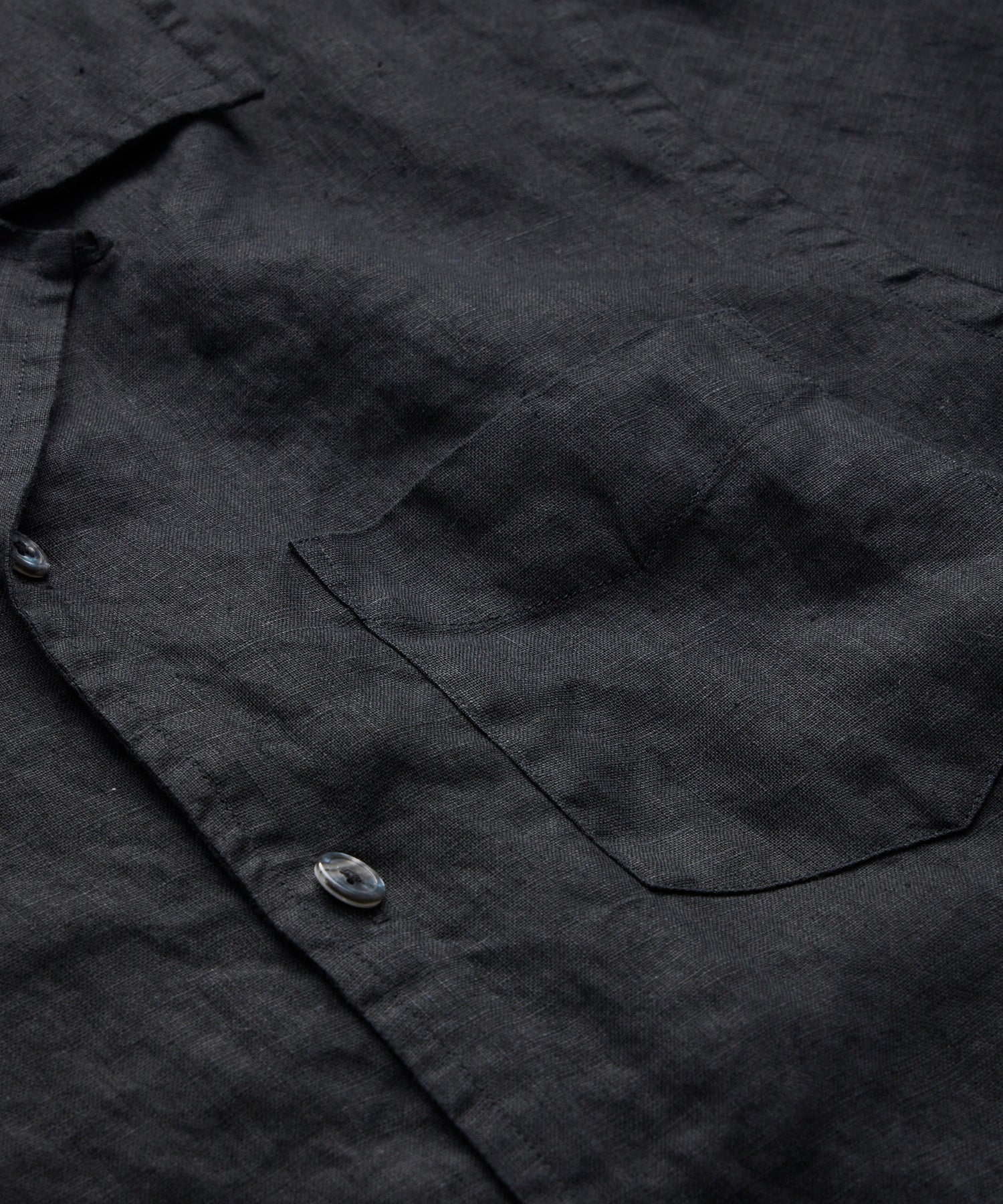 Todd Snyder Slim Fit Sea Soft Irish Linen Camp Collar Shirt in Black Black