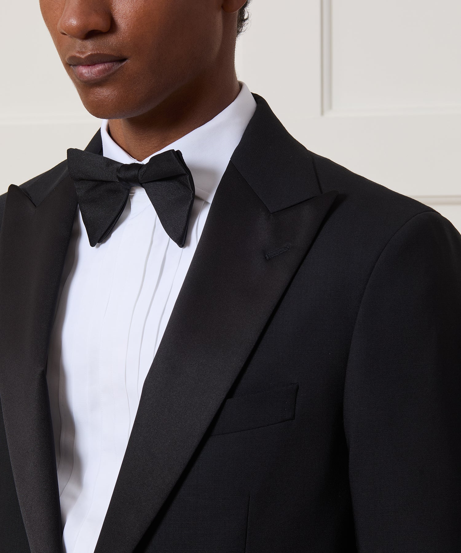 Todd Snyder Slim Fit Italian Wide Pleat Tuxedo Shirt in White White