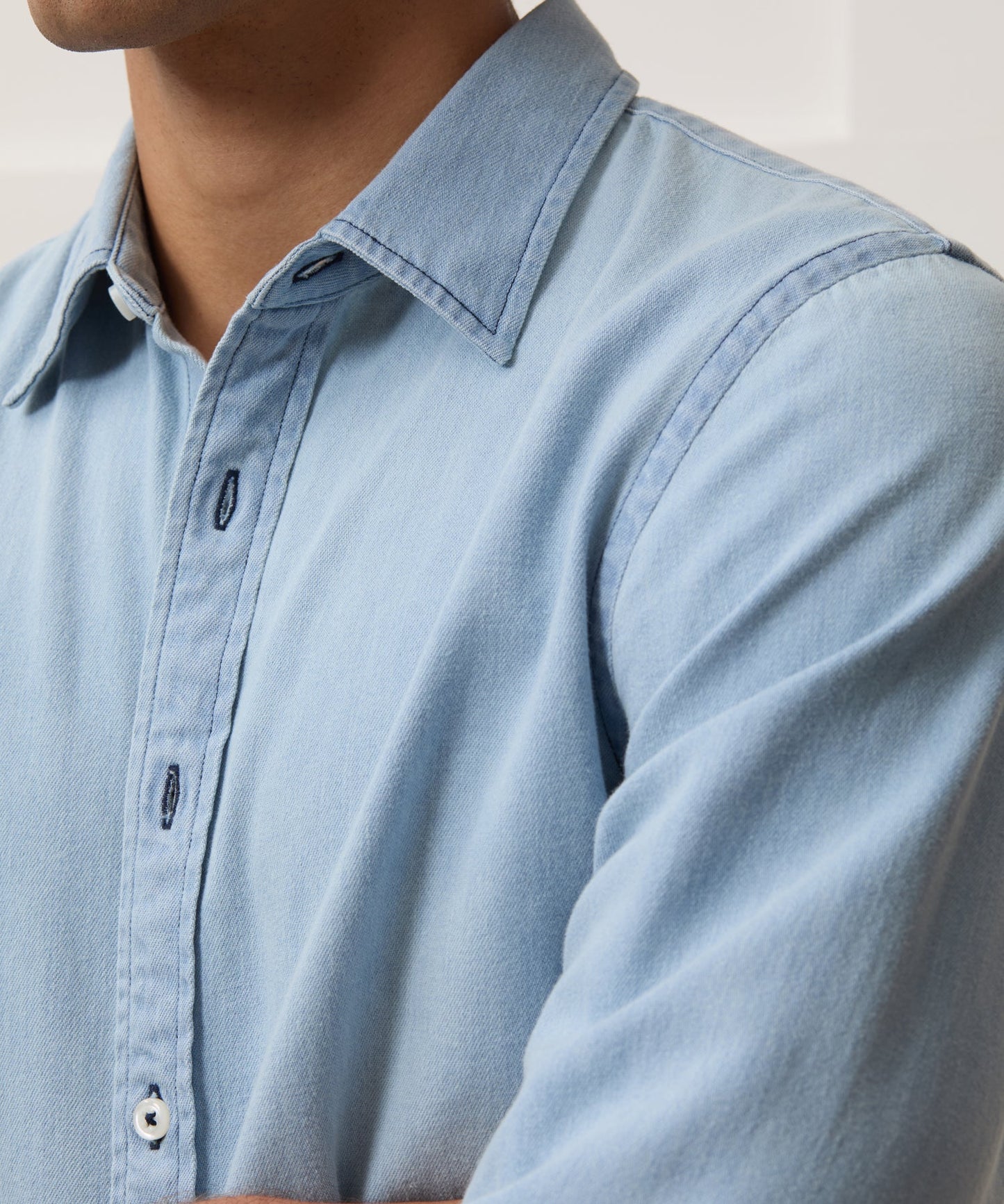 Todd Snyder Denim Point Collar Shirt in Indigo Indigo