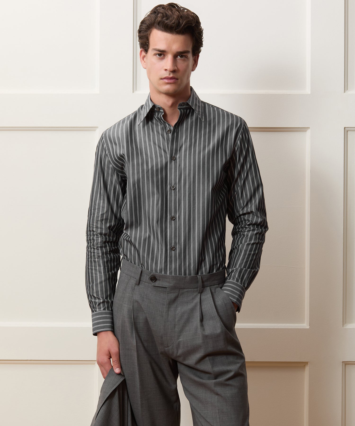 Todd Snyder Long Point Collar Dress Shirt in Faded Black Stripe Faded Black