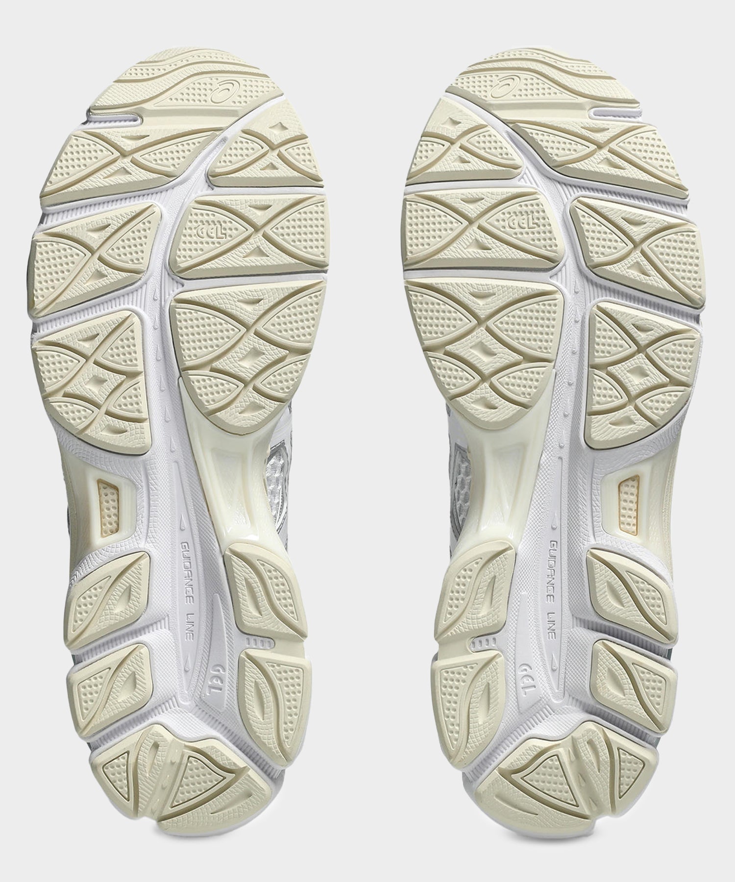 Todd Snyder Asics Gel-Cumulus 16 Sneaker in White White