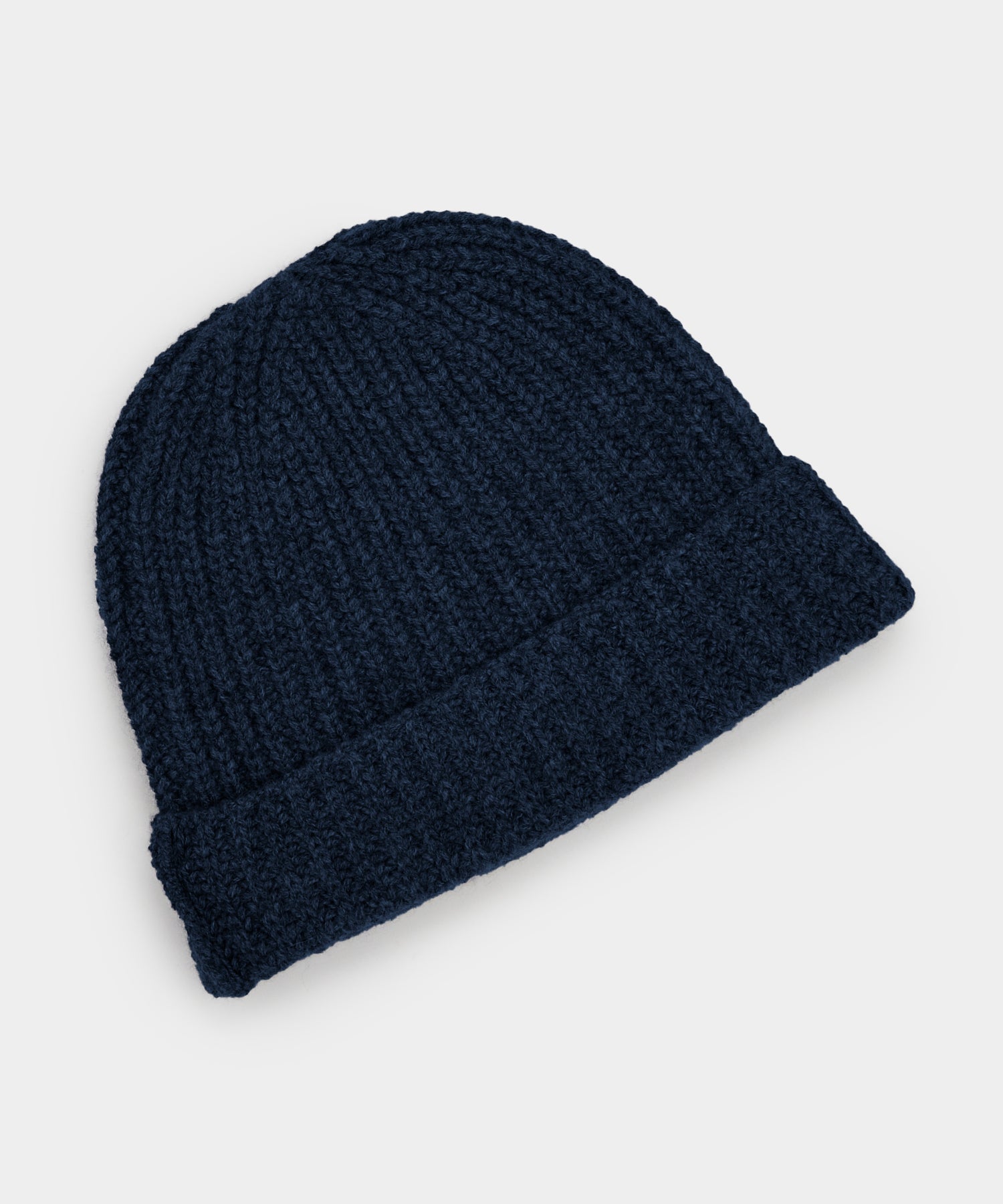 Todd Snyder Italian Recycled Cashmere Beanie in Navy Navy