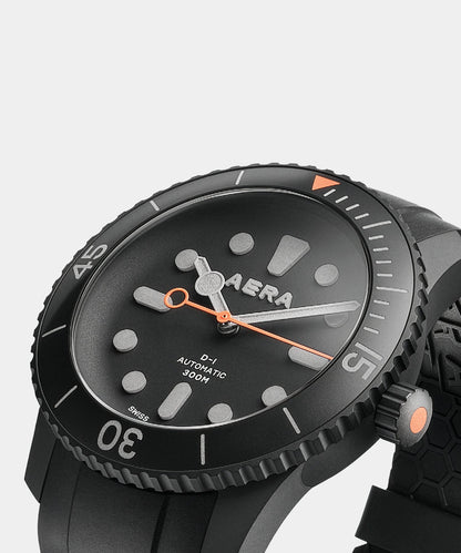 Todd Snyder Todd Snyder X AERA D-1 Diver Watch Black