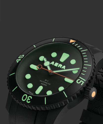 Todd Snyder Todd Snyder X AERA D-1 Diver Watch Black