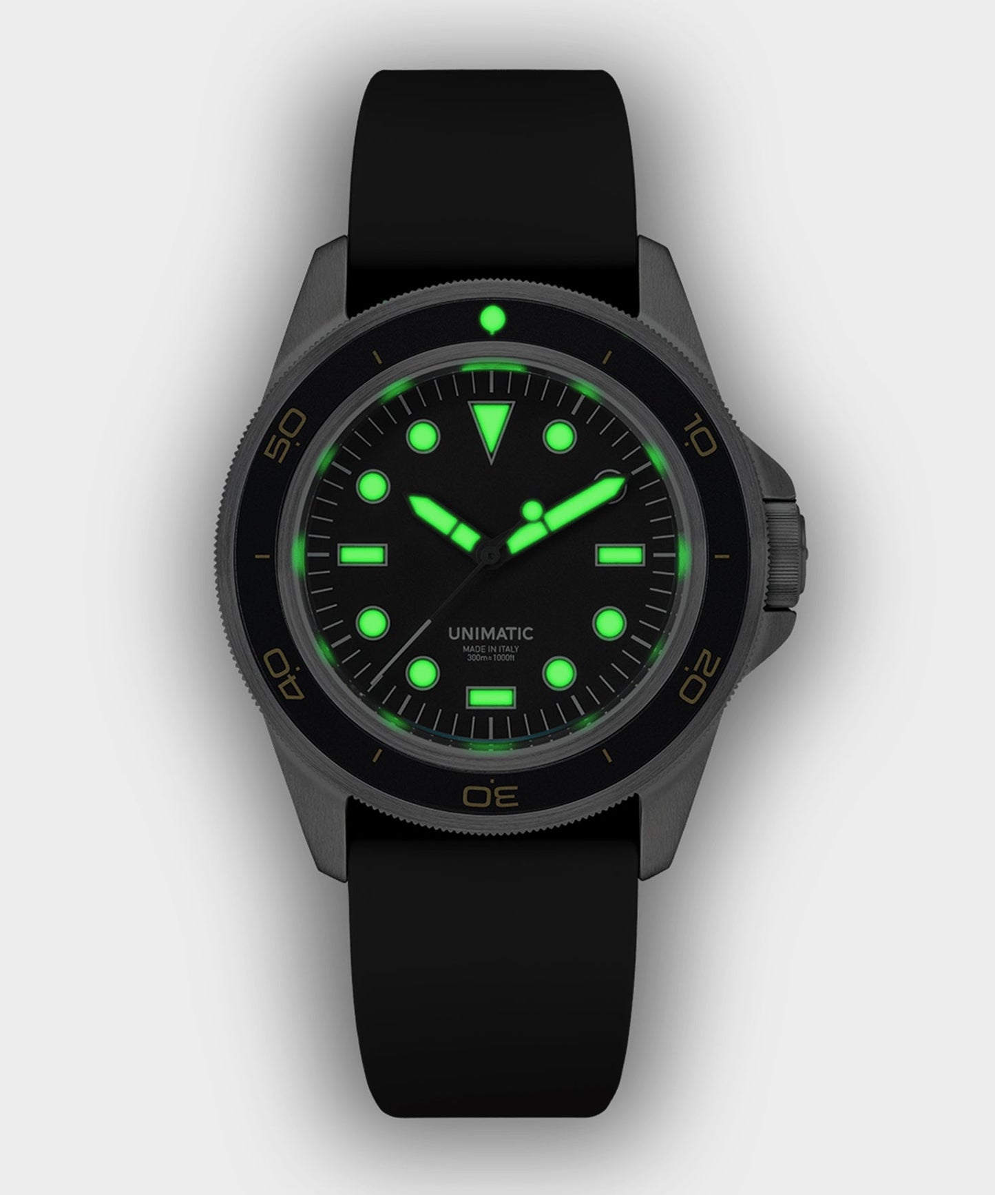 Todd Snyder Unimatic U1-DHB Heritage Diver Watch in Matte Black Black