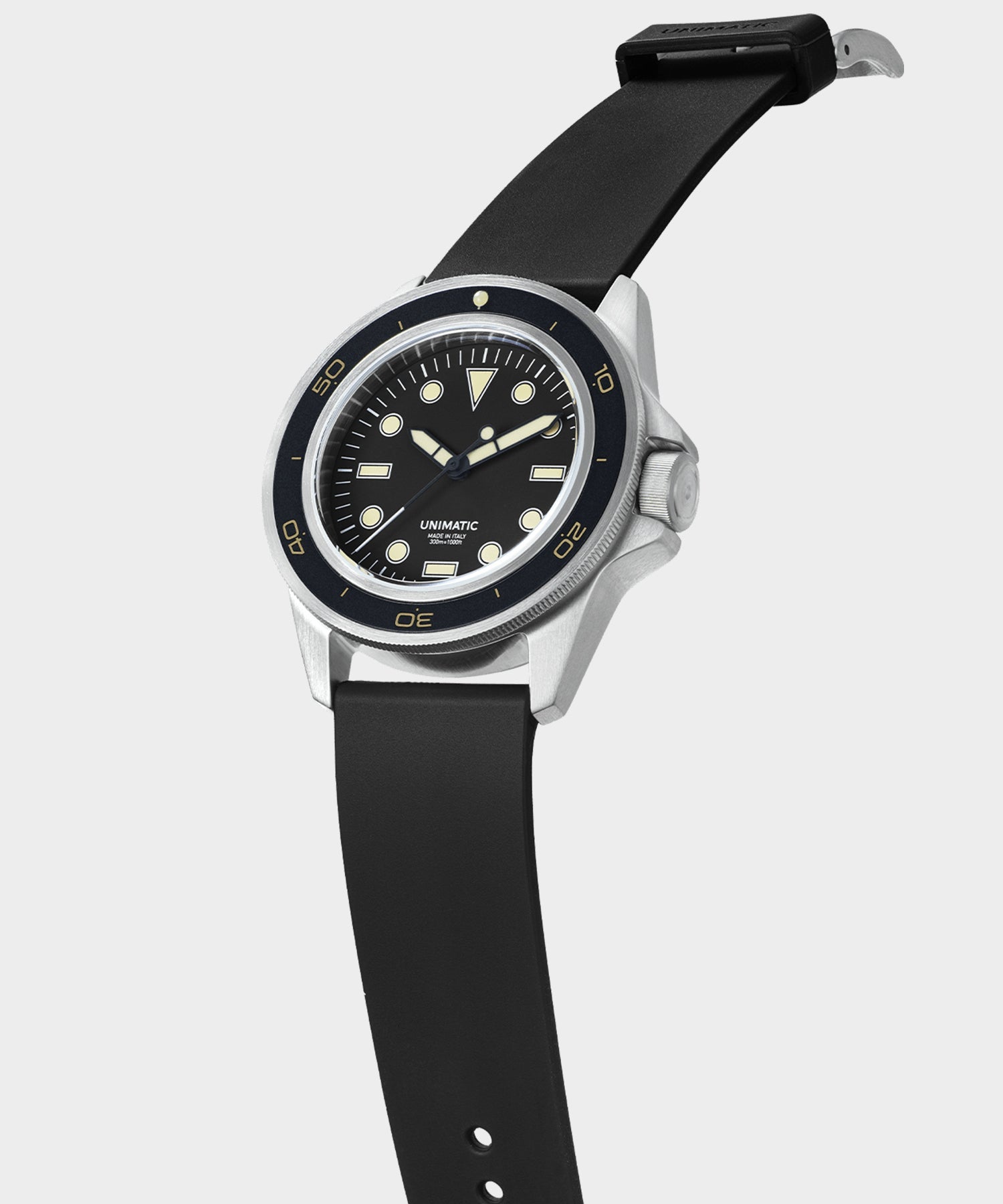 Todd Snyder Unimatic U1-DHB Heritage Diver Watch in Matte Black Black