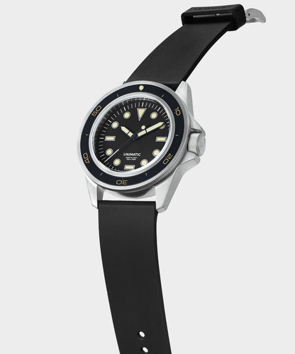Todd Snyder Unimatic U1-DHB Heritage Diver Watch in Matte Black Black