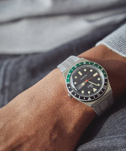Todd Snyder Q Timex Reissue Black Dial with Black/Green Bezel Bracelet Watch Black