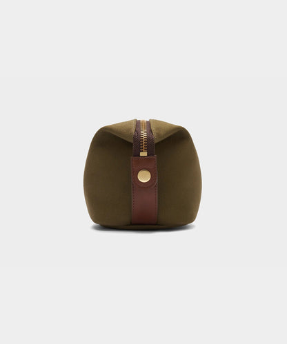 Todd Snyder Bennett Winch Canvas Washbag in Olive Olive
