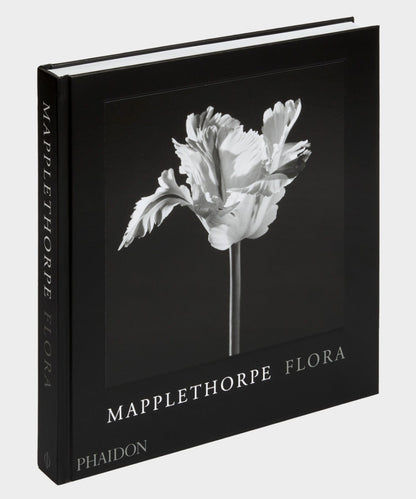 Todd Snyder Phaidon "Mapplethorpe Flora: The Complete Flowers" Book Multi