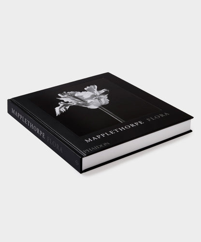 Todd Snyder Phaidon "Mapplethorpe Flora: The Complete Flowers" Book Multi